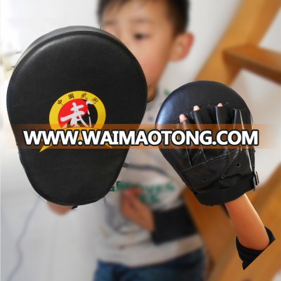 wholesale High quality Muay Tai Focus Mitts Pad .MMA Traning Boxing Mitts